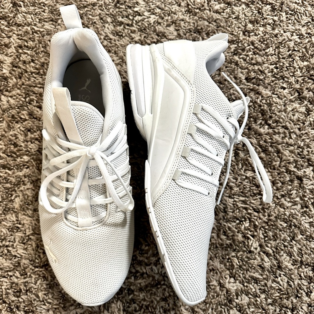 Men’s Puma Gym Shoes size 11